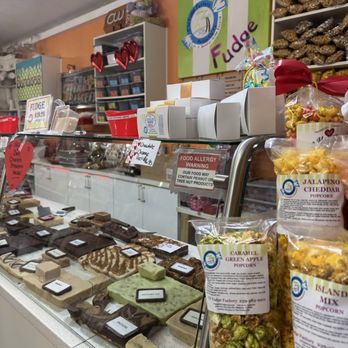 CW Fudge Factory - Chocolatiers & Shops Near Me - Matlacha, Florida CW Fudge Factory - Chocolatiers & Shops Near Me - Matlacha, Florida
