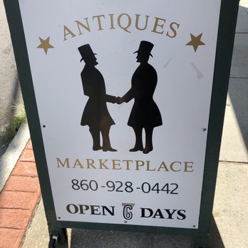 Antiques Marketplace - Antiques Near Me - Putnam, Connecticut