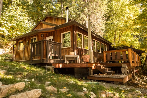 NW Comfy Cabins Vacation Rentals by null