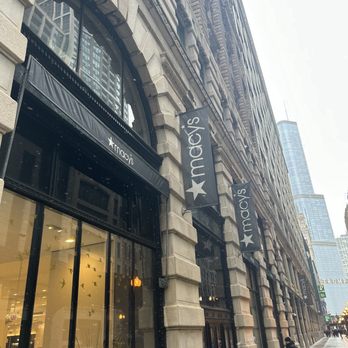 Macy's - Department Stores Near Me - Chicago, Illinois