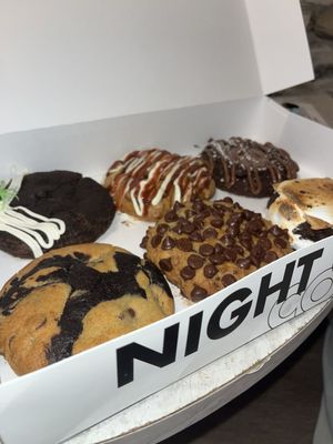 Night Owl Cookies by null