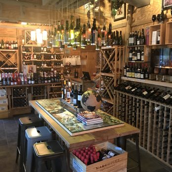 Addictive Boutique Winery - Beautifully designed interior! - Beer, Wine & Spirits Near Me - Jackson Heights, New York