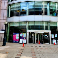 Metro Hall - Wellington St entrance
