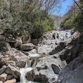 Sunburst Falls - Hiking Near Me Sunburst Falls - Hiking Near Me