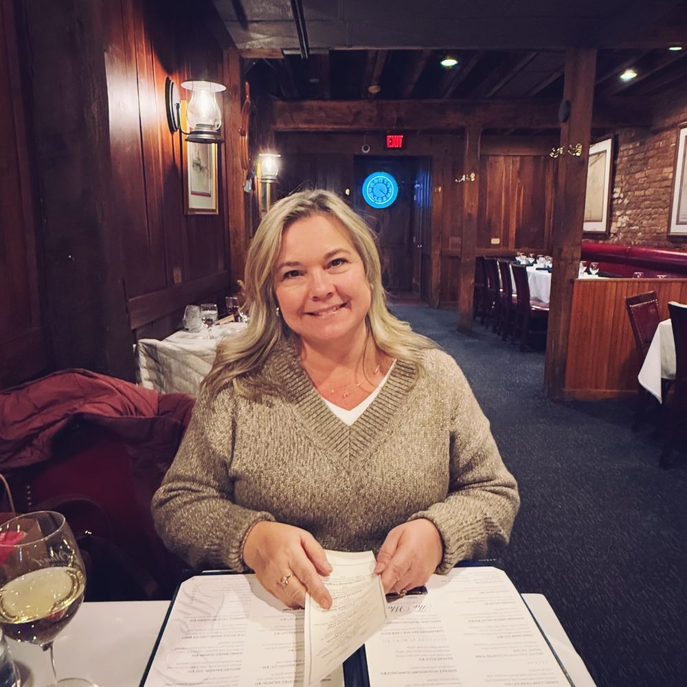 The Wharf - Lots of selections on the menu for everyone! - Seafood Near Me - Alexandria, Virginia