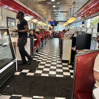 Midnight Diner - Inside - Diners Near Me - Charlotte, North Carolina