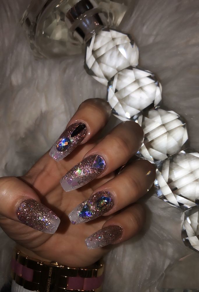 LEE NAILS 63 Photos & 25 Reviews 3309 Dr M L King Jr Blvd, New Bern