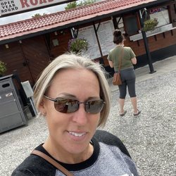 Roadside Eatery - Stop on hwy 12 to stretch the legs and fill the belly