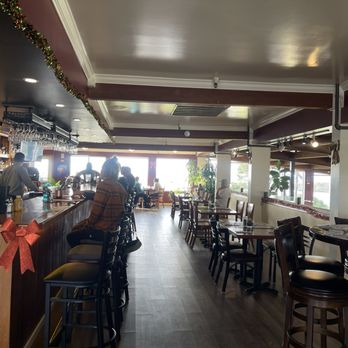 Noyo River Grill - The view of the bar area - American Near Me - Fort Bragg, California