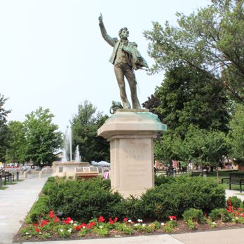 Perry Square - Perry Square, Erie, PA - August 19, 2018 - Parks Near Me - Erie, Pennsylvania Perry Square - Perry Square, Erie, PA - August 19, 2018 - Parks Near Me - Erie, Pennsylvania
