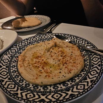 Del Mar Columbus - HUMMUS - Mediterranean Near Me - Columbus, Ohio