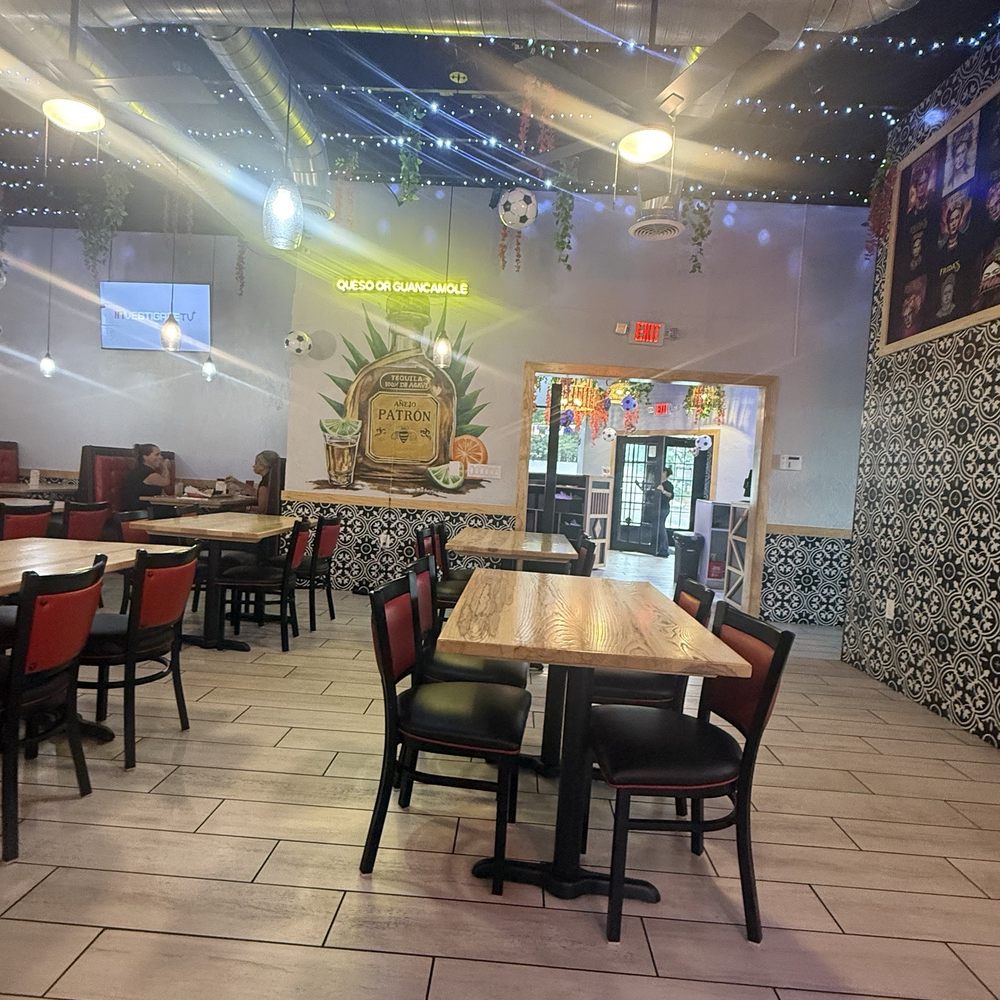 Frida's Grill & Cantina - Dining room - Mexican Near Me - Stockbridge, Georgia Frida's Grill & Cantina - Dining room - Mexican Near Me - Stockbridge, Georgia