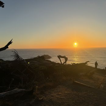 Eastern Coastal Trail Overlook - Sept of 2025 - Recreation Centers Near Me - San Francisco, California Eastern Coastal Trail Overlook - Sept of 2025 - Recreation Centers Near Me - San Francisco, California