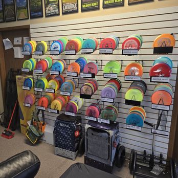 Titan Disc Golf - Disc Golf Near Me - Des Moines, Iowa