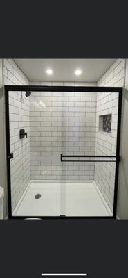 Bathroom Remodeling Services - Upgrade your home with a stunning bathroom remodel from Martinez Paint Construction Services! As Los Angeles’ trusted specialist in full bathroom remodeling, we handle everything from new tile installation, updated flooring, and fresh paint, to transforming your bathtub into a modern walk-in shower. Don’t settle for an outdated bathroom—let our experienced team bring your vision to life with custom design and attention to detail.
Boost your home’s comfort and value with a bathroom makeover tailored to your needs. Contact Martinez Paint Construction Services today to schedule your consultation and see why we’re the top choice for bathroom remodels in Los Angeles!
¡Renueve su hogar con una impresionante remodelación de baño con Martinez Paint Construction Services! Como especialistas de confianza en remodelaciones completas de baños en Los Ángeles, nos encargamos de todo, desde la instalación de azulejos nuevos, pisos nuevos y pintura fresca, hasta la transformación de su bañera en una moderna ducha a ras de suelo. No se conforme con un baño anticuado: deje que nuestro equipo de expertos haga realidad su visión con un diseño personalizado y atención al detalle.
Aumente la comodidad y el valor de su hogar con una remodelación de baño a su medida. ¡Contacte hoy mismo con Martinez Paint Construction Services para programar su consulta y descubra por qué somos la mejor opción para remodelaciones de baños en Los Ángeles! Bathroom Remodeling Services - Upgrade your home with a stunning bathroom remodel from Martinez Paint Construction Services! As Los Angeles’ trusted specialist in full bathroom remodeling, we handle everything from new tile installation, updated flooring, and fresh paint, to transforming your bathtub into a modern walk-in shower. Don’t settle for an outdated bathroom—let our experienced team bring your vision to life with custom design and attention to detail.
Boost your home’s comfort and value with a bathroom makeover tailored to your needs. Contact Martinez Paint Construction Services today to schedule your consultation and see why we’re the top choice for bathroom remodels in Los Angeles!
¡Renueve su hogar con una impresionante remodelación de baño con Martinez Paint Construction Services! Como especialistas de confianza en remodelaciones completas de baños en Los Ángeles, nos encargamos de todo, desde la instalación de azulejos nuevos, pisos nuevos y pintura fresca, hasta la transformación de su bañera en una moderna ducha a ras de suelo. No se conforme con un baño anticuado: deje que nuestro equipo de expertos haga realidad su visión con un diseño personalizado y atención al detalle.
Aumente la comodidad y el valor de su hogar con una remodelación de baño a su medida. ¡Contacte hoy mismo con Martinez Paint Construction Services para programar su consulta y descubra por qué somos la mejor opción para remodelaciones de baños en Los Ángeles!