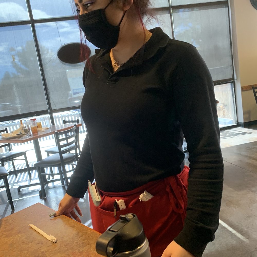 Biscuits Cafe - Diana, the server - Breakfast & Brunch Near Me - Glendale, Arizona