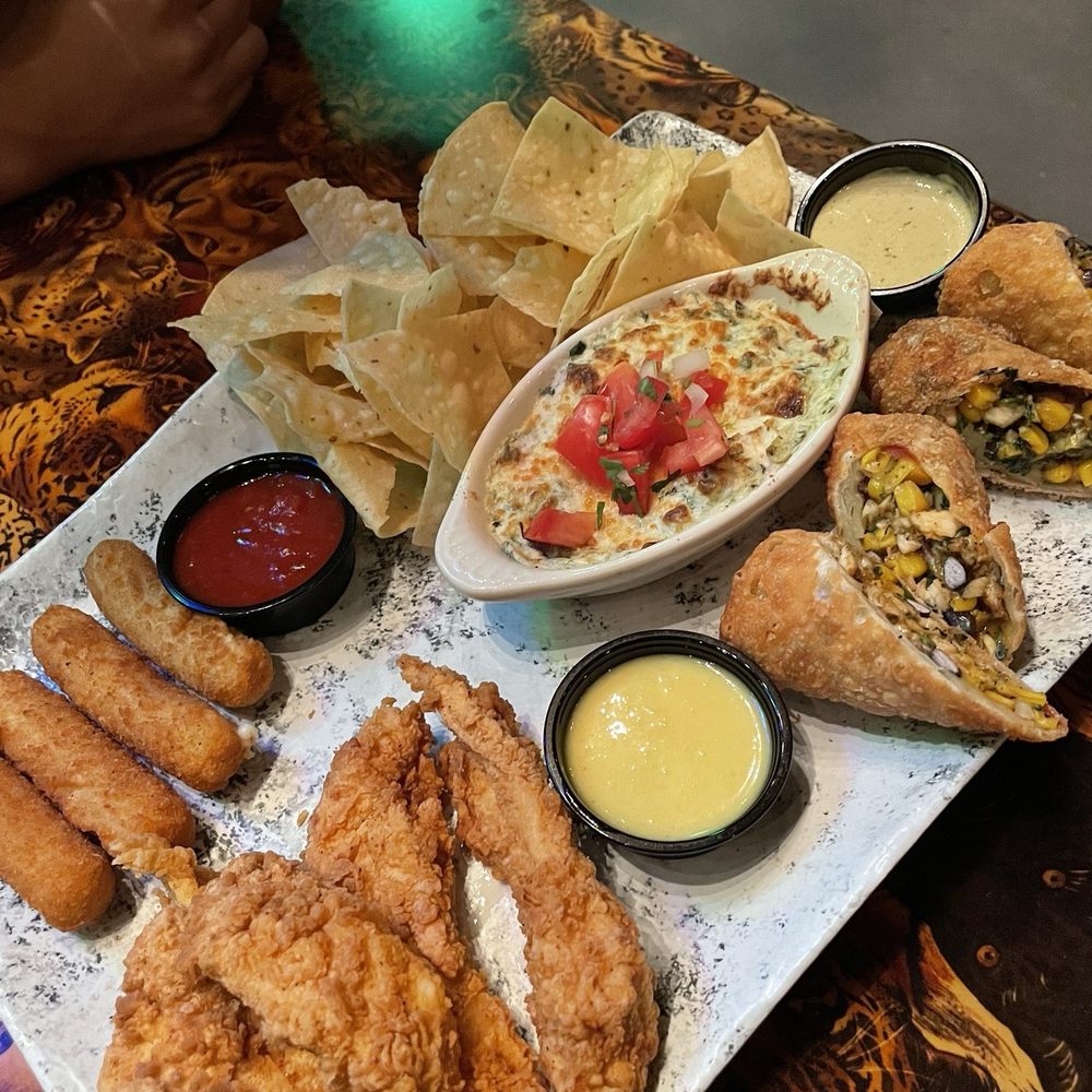 Rainforest Cafe - American Near Me - Katy, Texas