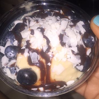 Nekter Juice Bar - Vanilla ice cream with toppings - Juice Bars & Smoothies Near Me - Temecula, California Nekter Juice Bar - Vanilla ice cream with toppings - Juice Bars & Smoothies Near Me - Temecula, California