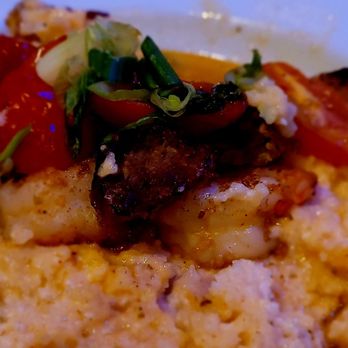 Krave Restaurant & Lounge - Shrimp and grits - Lounges Near Me - Washington, DC, District of Columbia