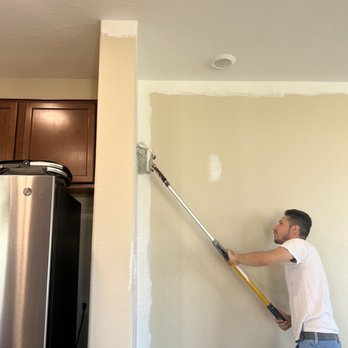TrueCoats Painting & Drywall - Before. Our walls had a yellowish/beige color. - Painters Near Me TrueCoats Painting & Drywall - Before. Our walls had a yellowish/beige color. - Painters Near Me