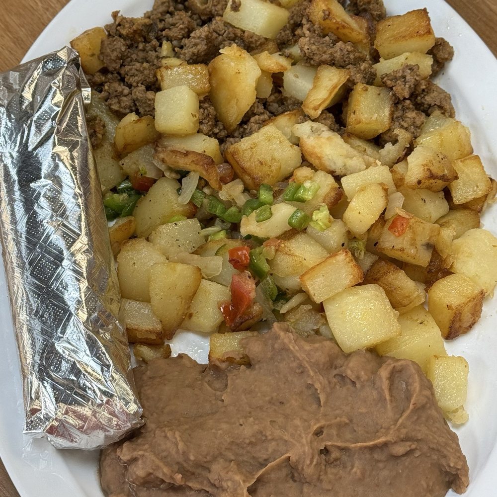 Rosa's Texmex Restaurant - Mexican potatoes, beans, chorizo - Shaved Ice Near Me - Hubbard, Texas
