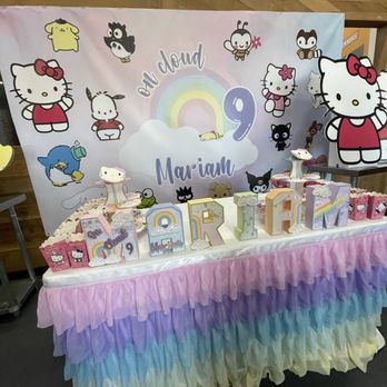 Big Air Trampoline Park - The cake table - Trampoline Parks Near Me - Laguna Hills, California Big Air Trampoline Park - The cake table - Trampoline Parks Near Me - Laguna Hills, California