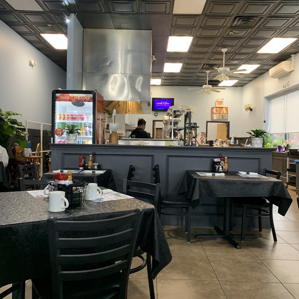 Johnny’s Offshore Cafe - the dining area - Breakfast & Brunch Near Me - Stafford Township, New Jersey