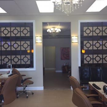 VQ Nails Spa - Nail area into pedicure area - Nail Salons Near Me - Herndon, Virginia VQ Nails Spa - Nail area into pedicure area - Nail Salons Near Me - Herndon, Virginia