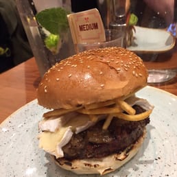 Camemburger!