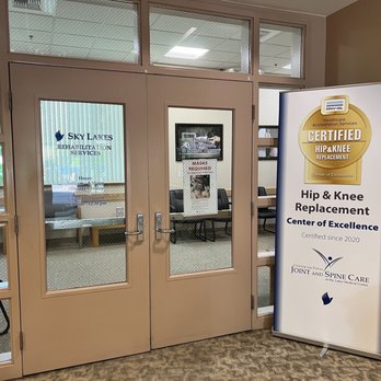 Sky Lakes Rehabilitation - Sky Lakes Rehabilitation Services entrance - Hip & Knee Replacement Center of Excellence Certified - Physical Therapy Near Me - Klamath Falls, Oregon Sky Lakes Rehabilitation - Sky Lakes Rehabilitation Services entrance - Hip & Knee Replacement Center of Excellence Certified - Physical Therapy Near Me - Klamath Falls, Oregon