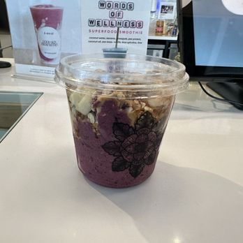 E+ROSE Wellness - The pro bowl - Acai Bowls Near Me - Nashville, Tennessee E+ROSE Wellness - The pro bowl - Acai Bowls Near Me - Nashville, Tennessee