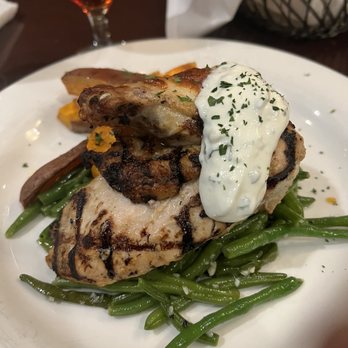 Wellington's - Springer Mtn Chicken - Bars Near Me - Johnson City, Tennessee