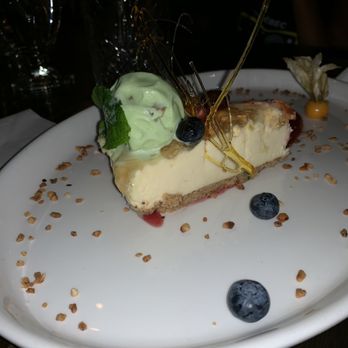 Bistro 1640 - Cheesecake - French Near Me - Quebec City, Quebec