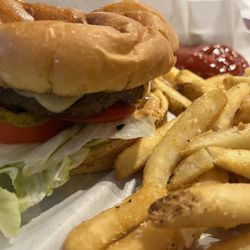 Wild Boar Tavern - Peter Piper burger