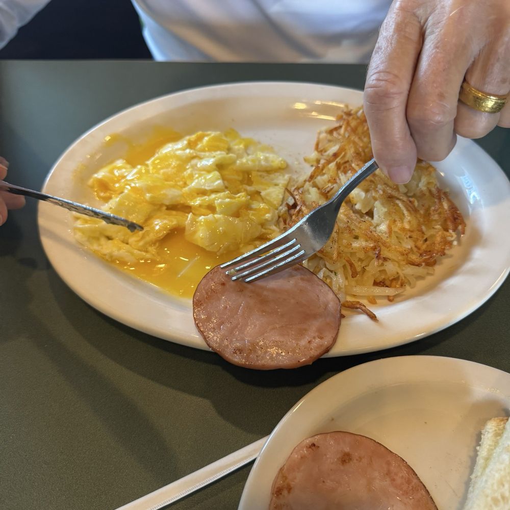 Metro Diner - Diners Near Me - Brandon, Florida Metro Diner - Diners Near Me - Brandon, Florida