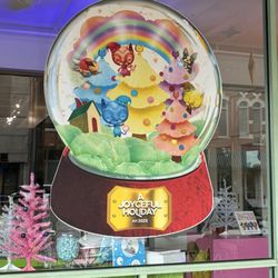 Artspace - A Joyceful Holiday Featuring The Glitter Kittens by Academy Award Winning Filmmaker and Shreveport resident William Joyce.