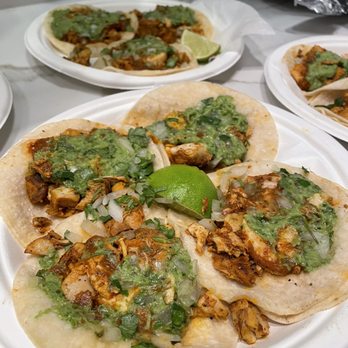 Tacos Chukis - Pollo tacos - Tacos Near Me - Seattle, Washington Tacos Chukis - Pollo tacos - Tacos Near Me - Seattle, Washington