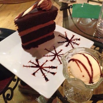 Le Chocolat Du Bouchard - Chocolatiers & Shops Near Me - Naperville, Illinois