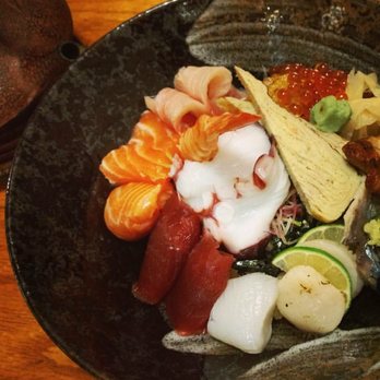Nakamori - Chirashi - Japanese Near Me - Toronto, Ontario