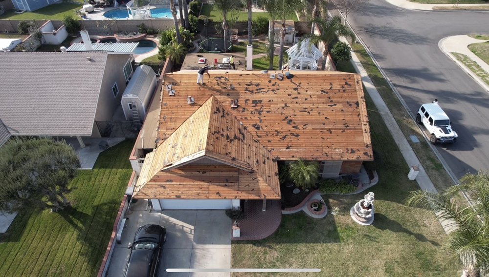 Slide of Good People Roofing