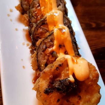 Umi Sake House - Bad boy roll - Sushi Bars Near Me - Seattle, Washington