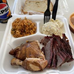 Skeets Barbeque - Fantastic Lean Brisket, Dark Meat Chicken, Potato Salad & Seasoned Rice togo !!!
