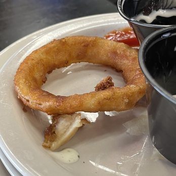 Fitters 5th Street Pub - Gooey undercooked onion rings - Pizza Near Me - Sedalia, Missouri