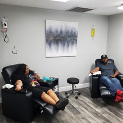 Hydration Bar Wellness - Valentines day is coming. Book your couples Iv hydration today!