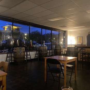 Nine State Brewery - Indoor tables - Breweries Near Me - Inverness, Florida