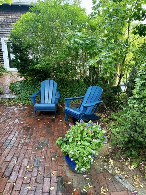 Among the Flowers Cafe by null