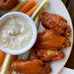 Craft Pizza & Beer - Buffalo Chicken Wings