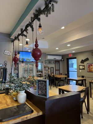Nanou French Bakery & Café by null