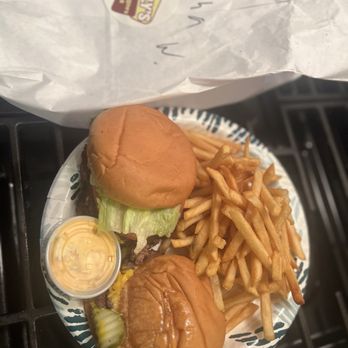 Shelly's Smash Burgers - 2 Build Your Burgers and fries with shelly sauce - Burgers Near Me - St. Louis, Missouri Shelly's Smash Burgers - 2 Build Your Burgers and fries with shelly sauce - Burgers Near Me - St. Louis, Missouri