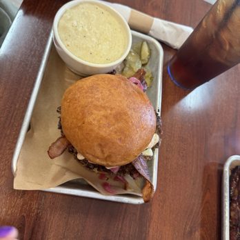 Kenova Smokehouse - Smash burger with butter grits - Barbeque Near Me - Flowood, Mississippi Kenova Smokehouse - Smash burger with butter grits - Barbeque Near Me - Flowood, Mississippi
